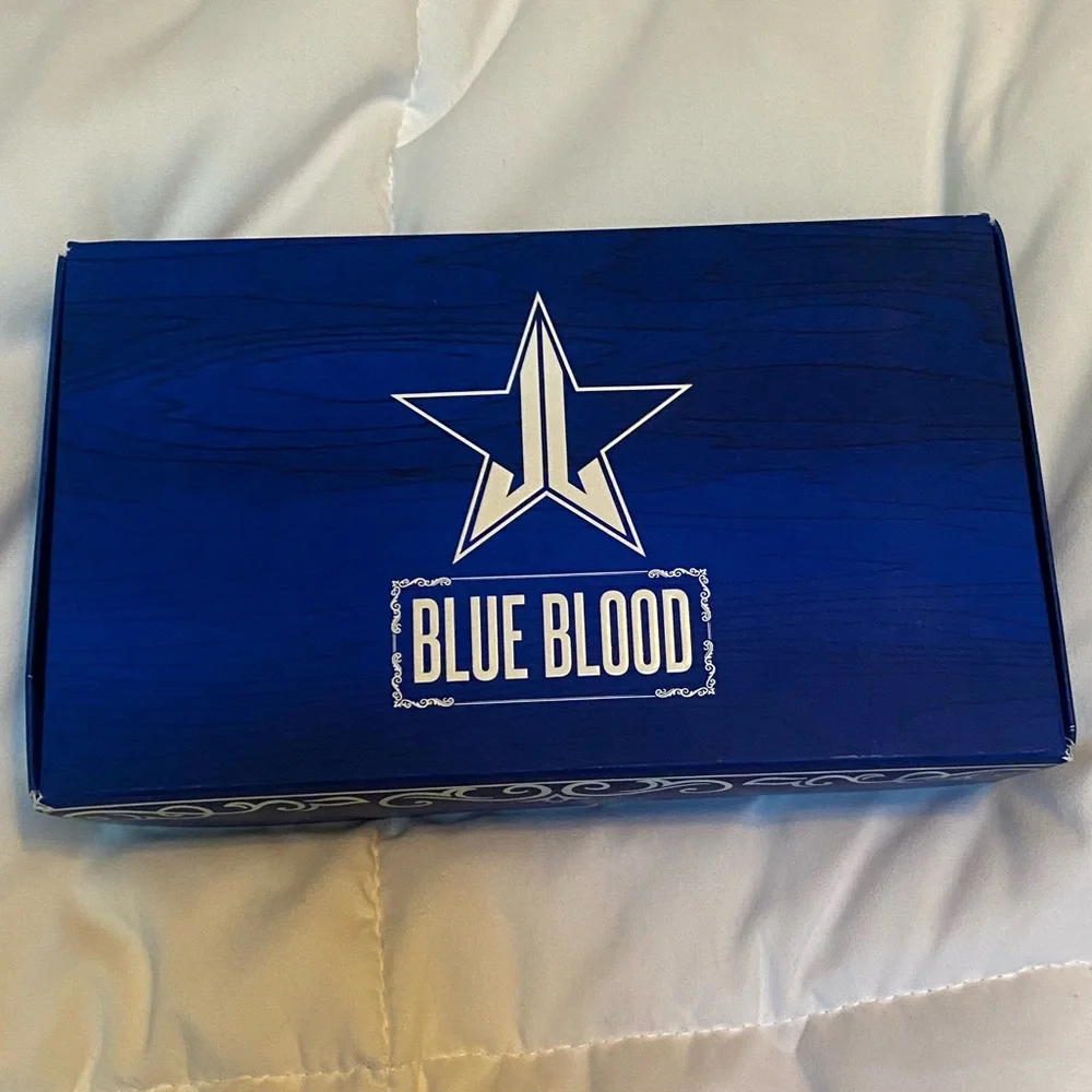 Jeffree Star Blue Blood Palette Eyeshadow